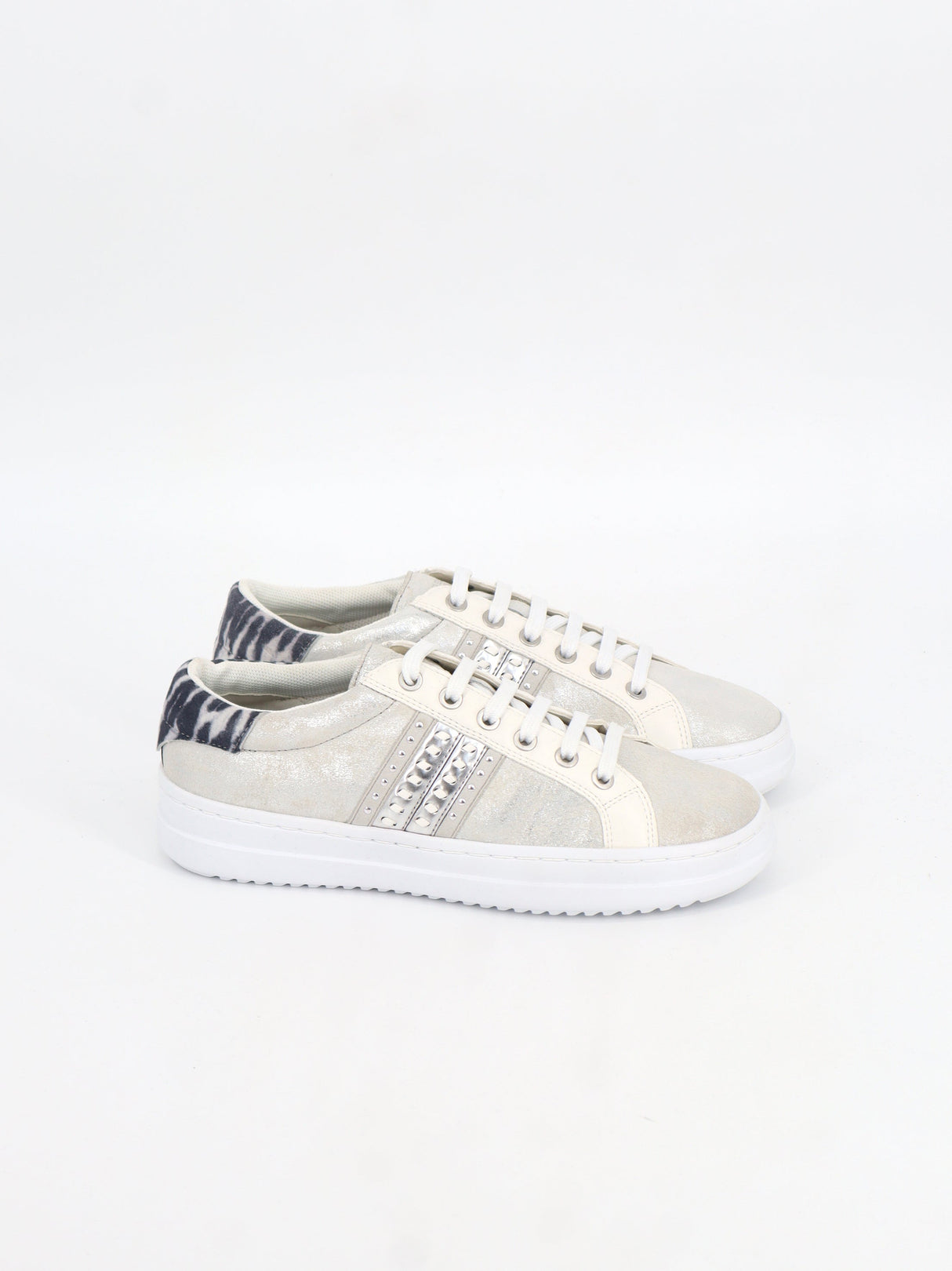 Image for Women's Textured Casual Shoes,Silver