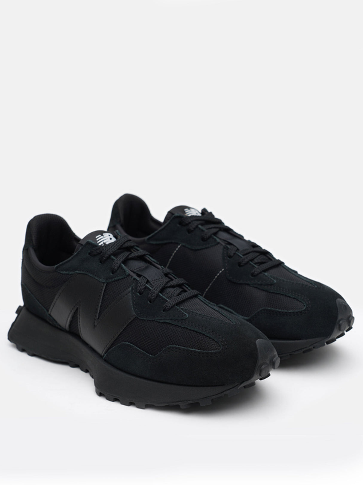 Image for Men's Brand Logo Patched Sneakers,Black