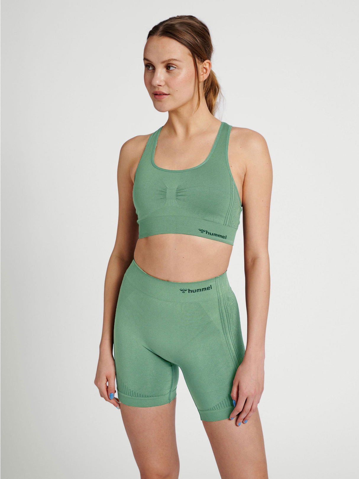 Image for Women's Seamless Sports Top,Green