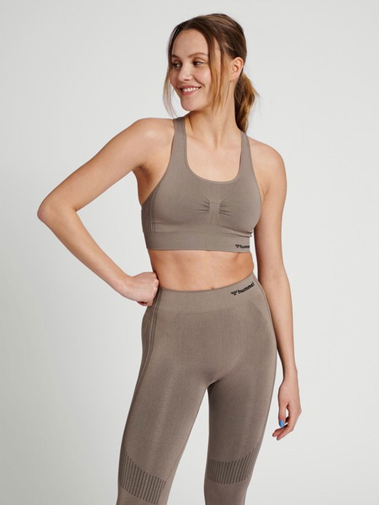 Image for Women's Seamless Sports Top,Taupe