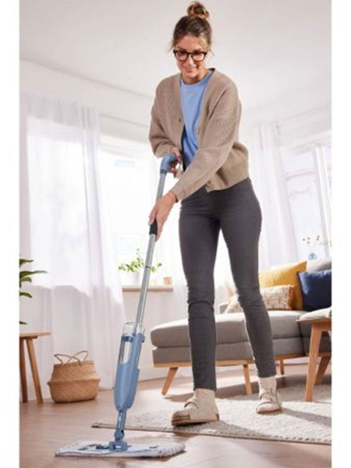 Floor Mop With Spray Function