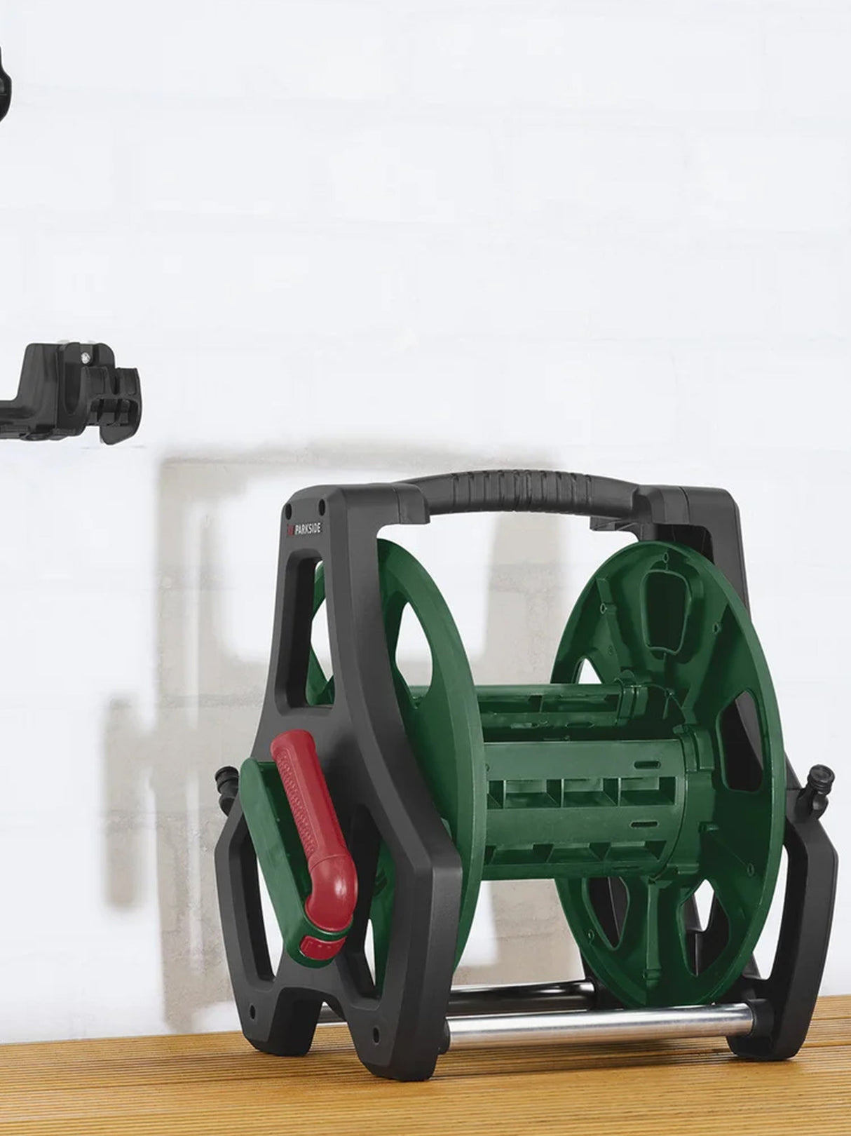 Wall-Mounted Hose Reel