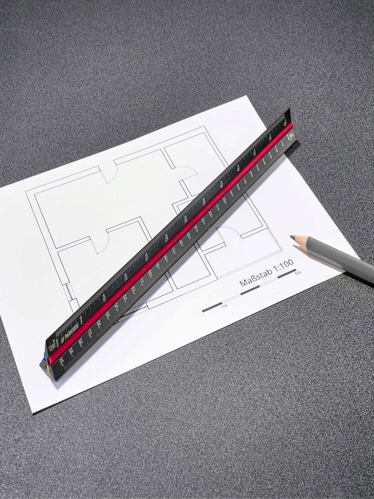 Triangular Ruler