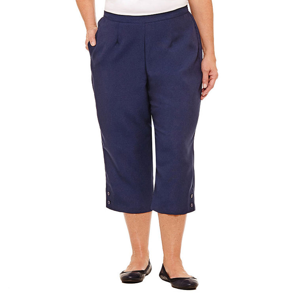 Image for Women's Classic Fit Capri Pant,Navy