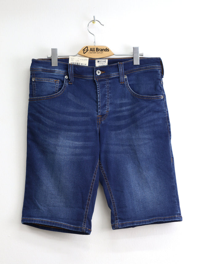 Image for Men's Washed Denim Short,Blue