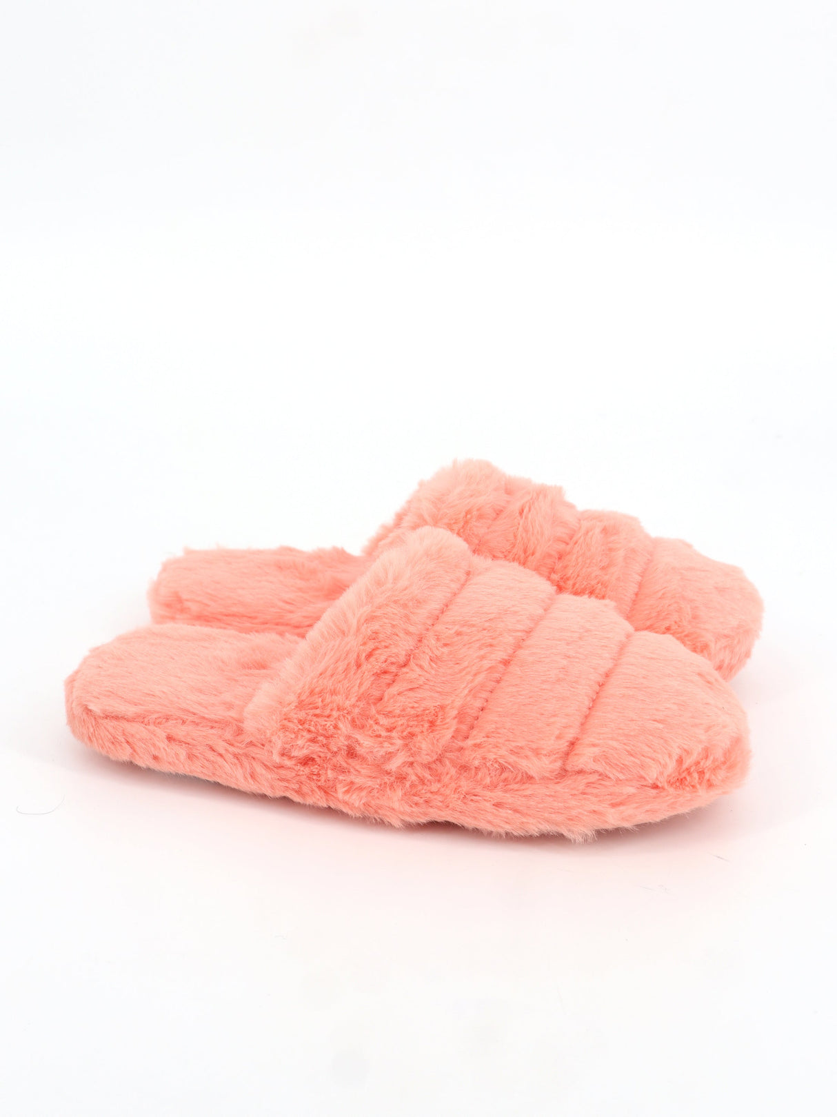 Image for Women's Quilted Faux Fur Slippers,Peach