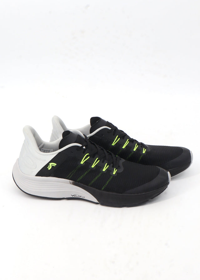 Image for Men's Textured Running Shoes,Black