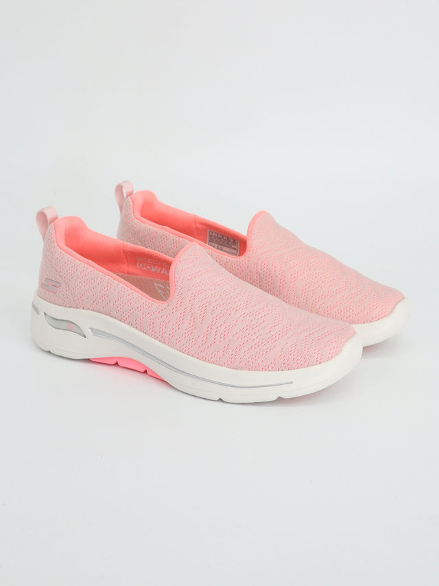 Image for Women's Textured Slip On Trainers,Pink