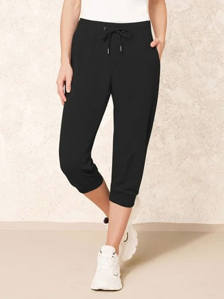 Image for Women's Plain Capri Pants,Black