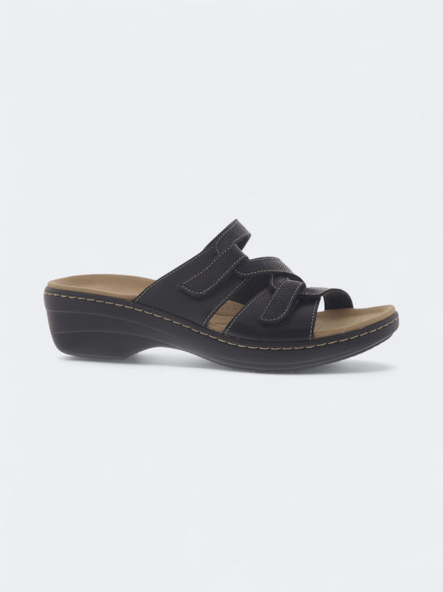 Image for Women's Textured Slipper,Black