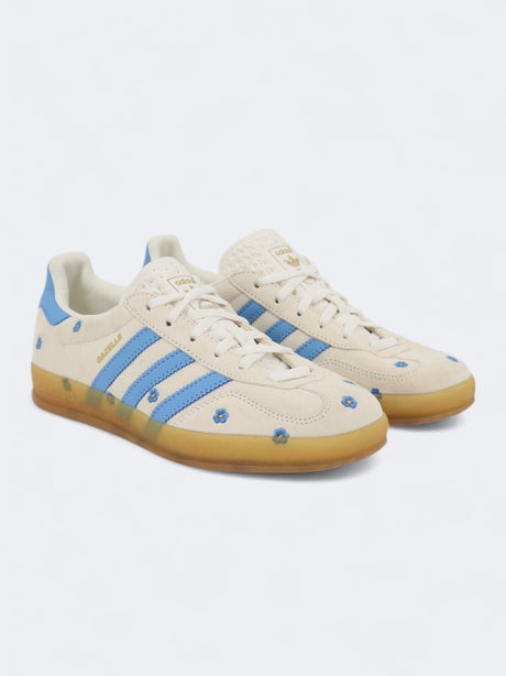 Image for Women's Textured Floral Embroidered Sneakers,Light Beige/Blue