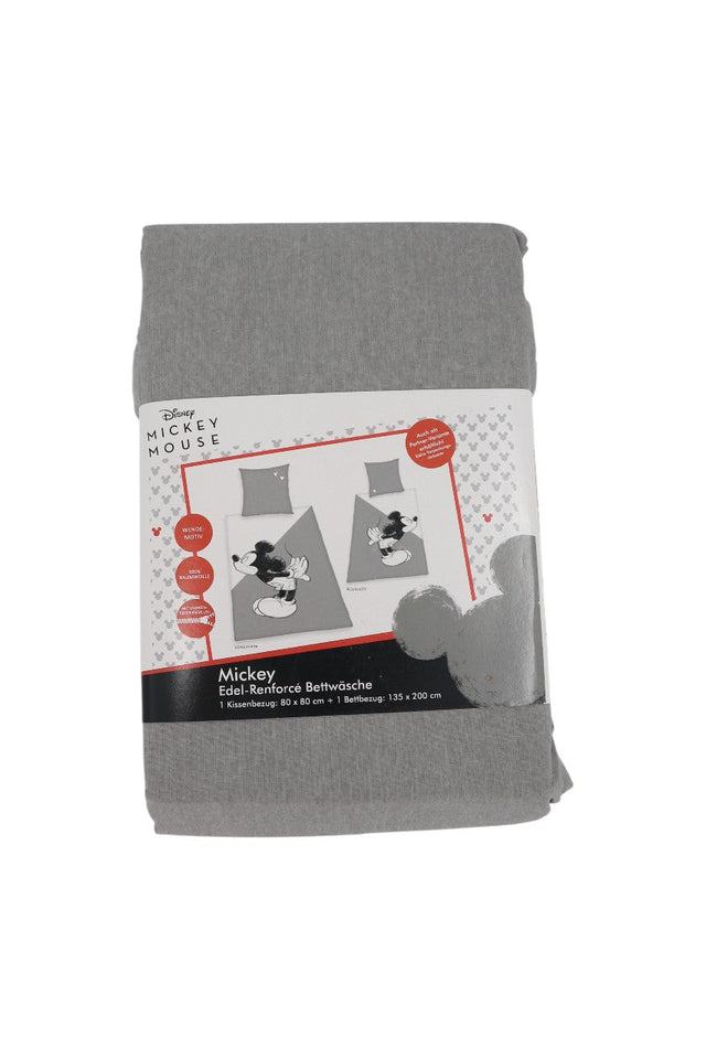 Image for Fine- Strengthens Bed Linen