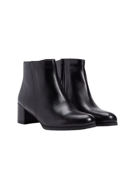 Image for Women's Plain Ankle Boots,Black