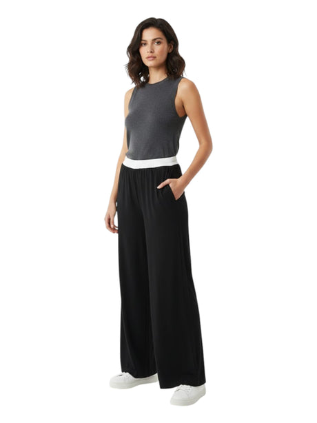 Image for Women's plain Solid Classic Pant,Black