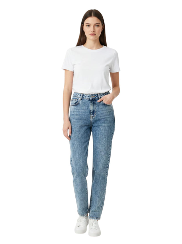 Image for Women's Washed Heart Pocket Back Jeans,Light Blue