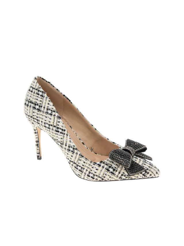 Image for Women's Textured Front Bow Heeled Shoes,Black/White