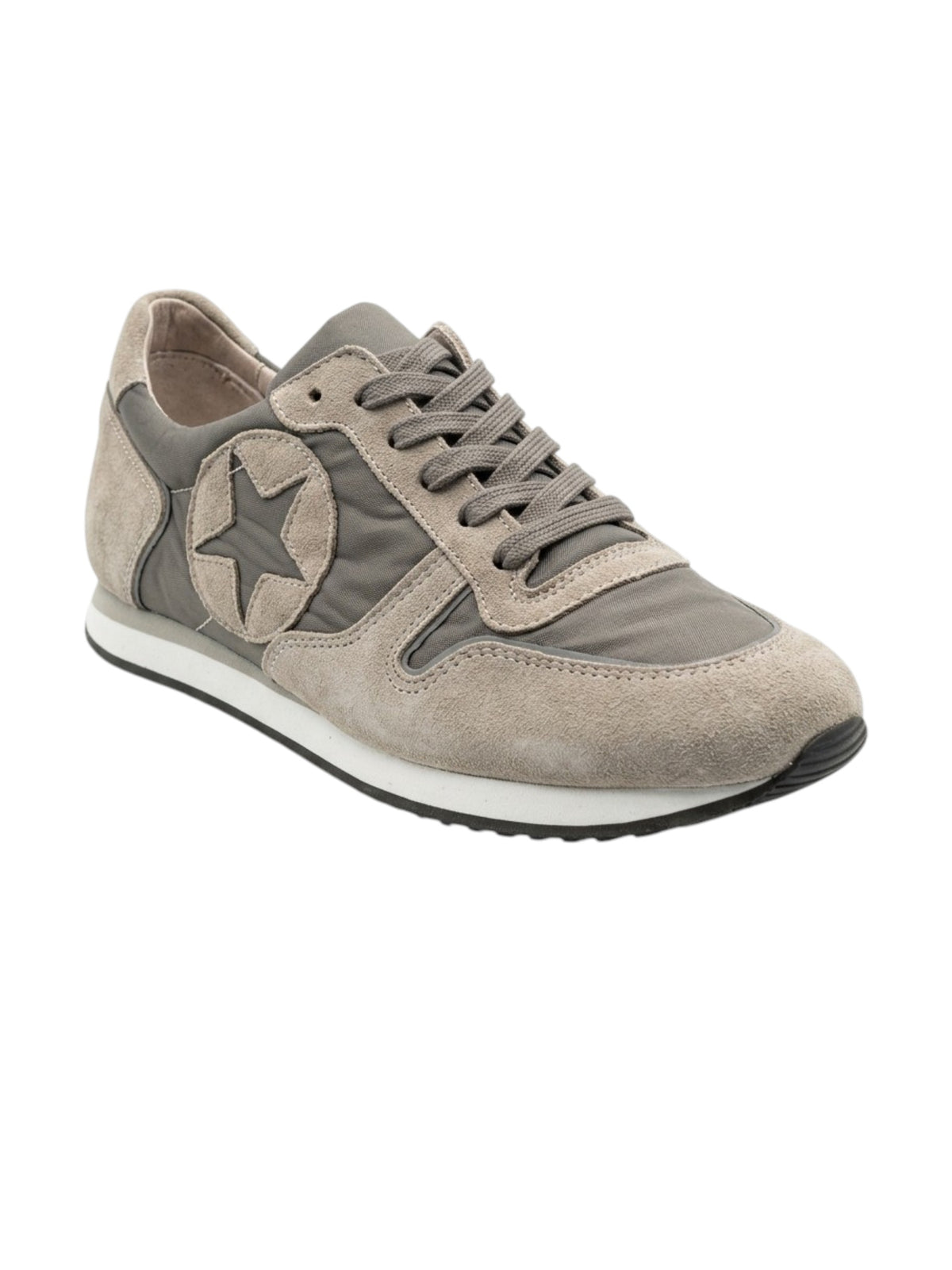 Image for Women's Logo Patched Shoes,Grey