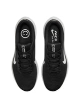 Winflo 10 Men's Logo Patched Shoes,Black