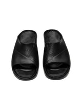 Men's Textured Slipper,Black