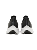 Image for Zoom Winflo 7 Women's Textured Shoes,Black