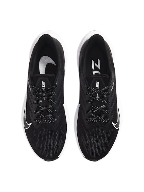 Zoom Winflo 7 Women's Textured Shoes,Black