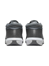LeBron Witness 8 basketball Men's Textured Shoes,Grey
