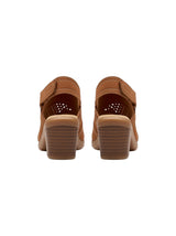 Women's Textured Sandals,Brown