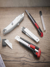 Cutting Set, 33 Pieces