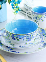 Dinnerware Set