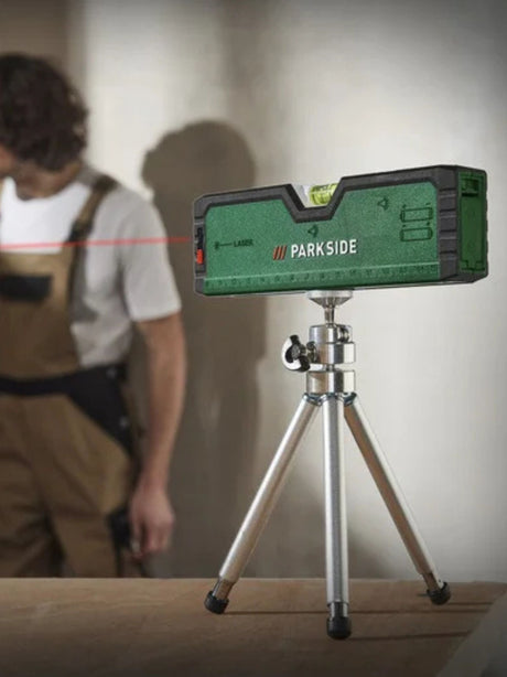 Spirit Level, With Tripod