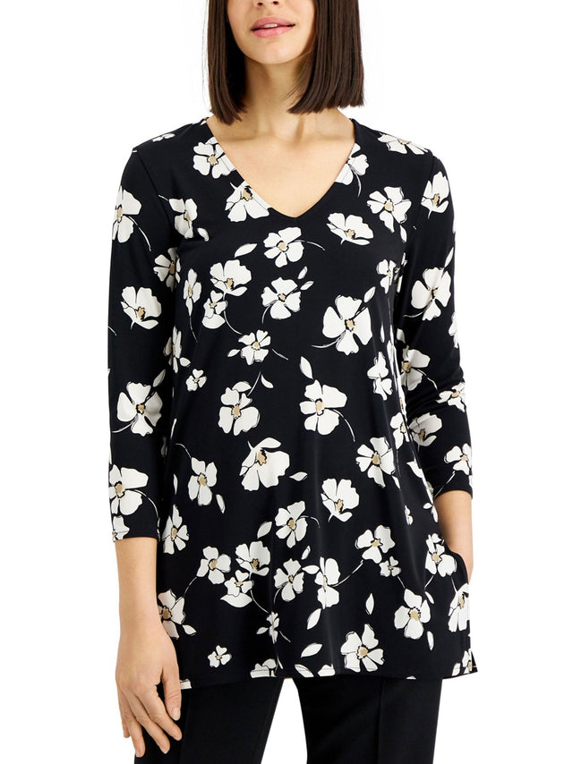 Image for Women's V-Neck Floral Top,Black