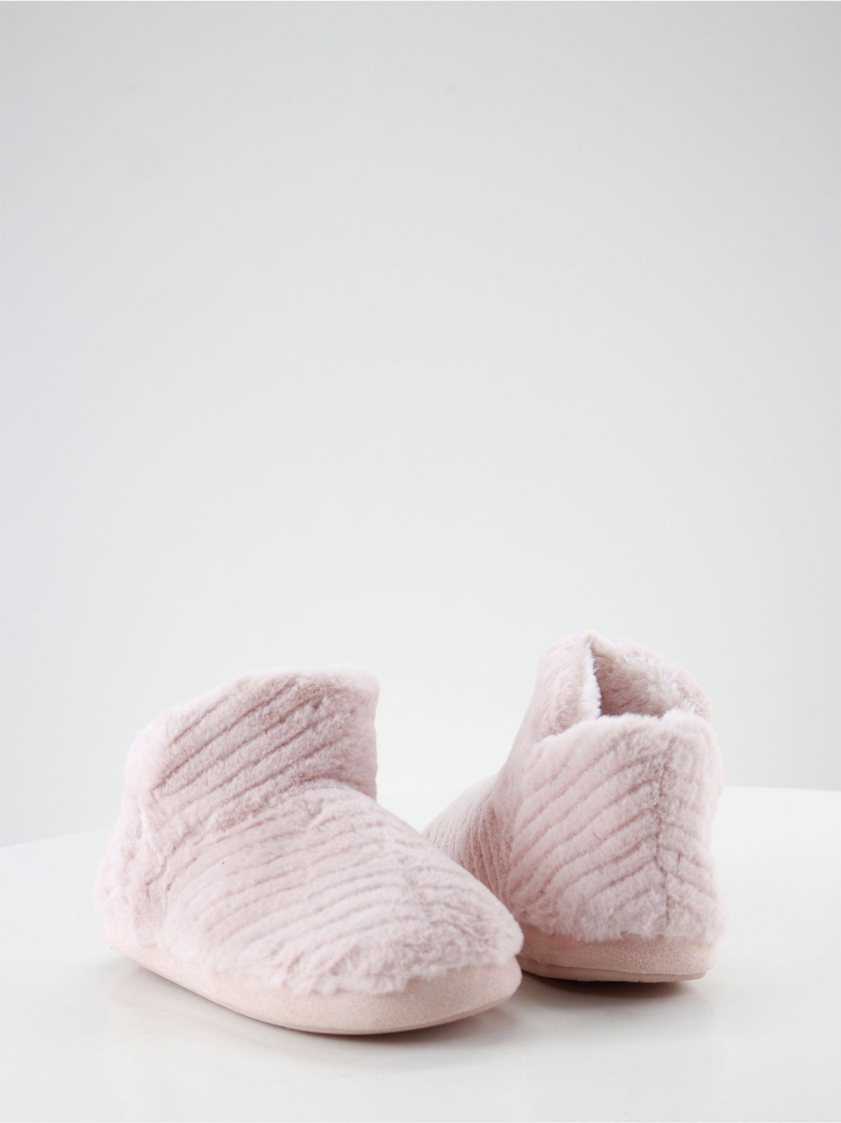 Image for Women's Faux Fur Striped Slippers,Light Pink